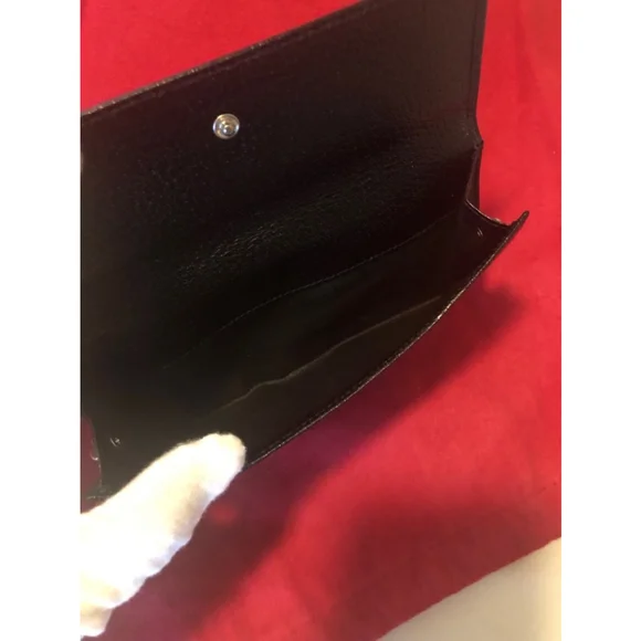 GUCCI Vintage G Clasp Lambskin Leather Long Wallet, Authentic , Vintage